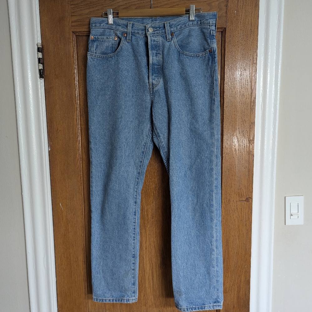 Levi's 501 Women's Straight Leg Jeans - Size 30
